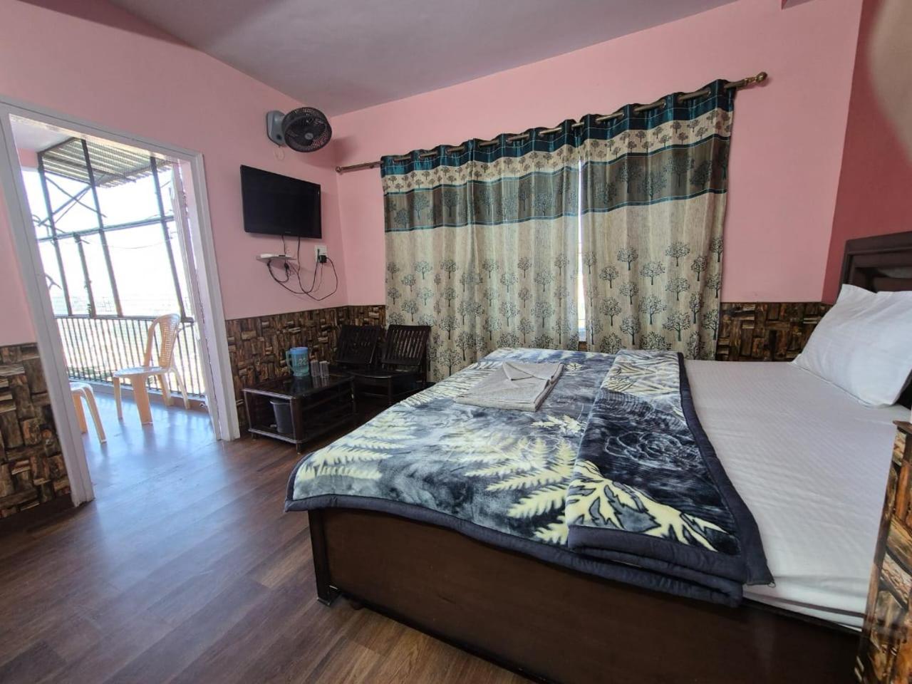 Yug Bed & Breakfast Shimla Exterior photo